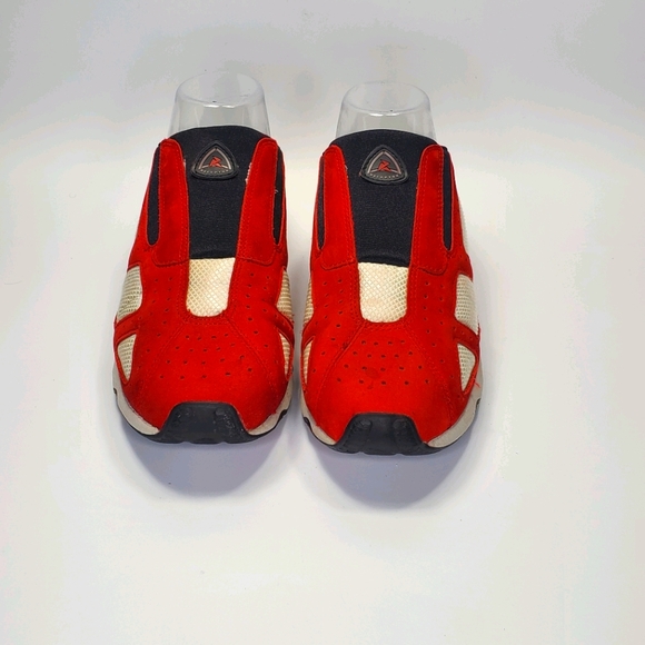 Ecco Receptor Red Slip On Sneakers 6.5 - Picture 2 of 14